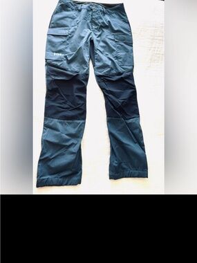 Helly Hansen Two-Tone Blue Hiking Pants with Dark Reinforced Knee Panels